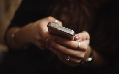 Swiping Left: Tips on Dealing with Unwanted Romantic Attention Online