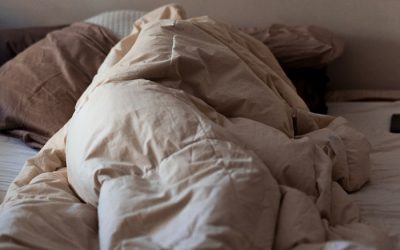 What Causes Insomnia? 15 Key Culprits